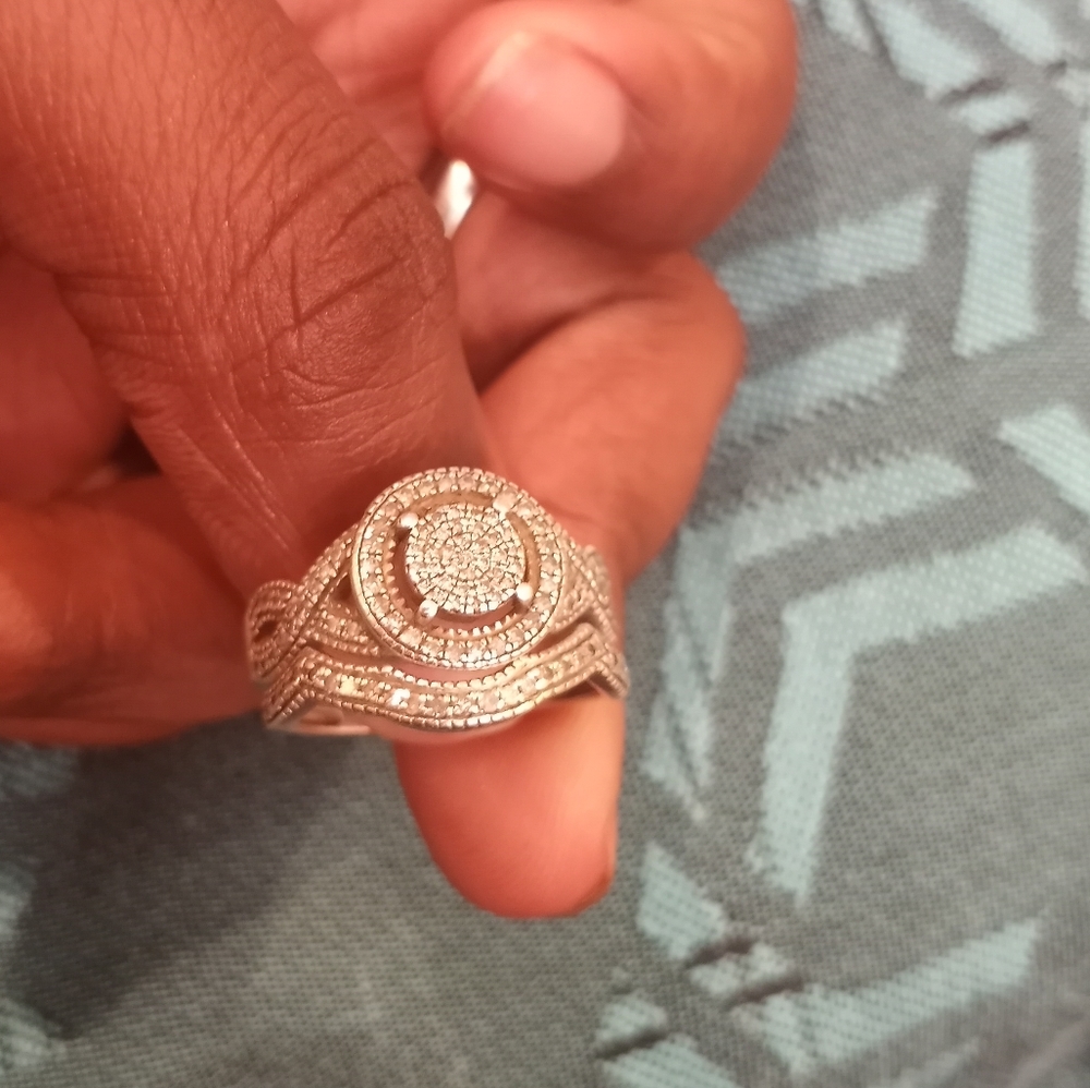 2 piece 10k Engagement Ring - Picture 4 of 6